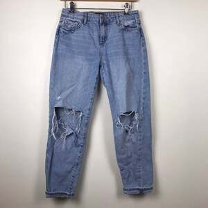 Forever 21 distressed‎ girls jeans